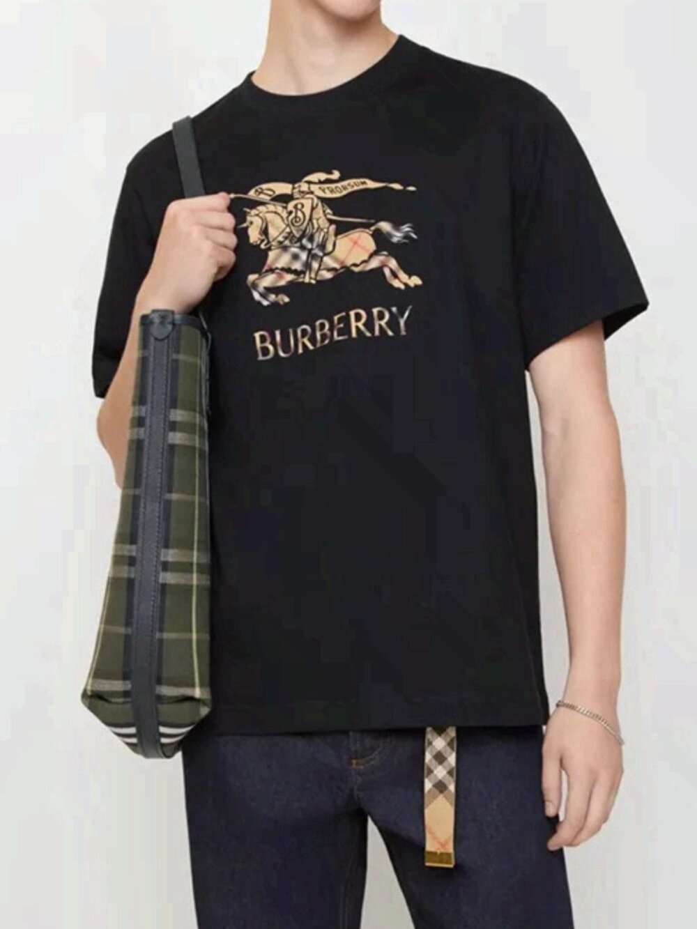 Designer Burberry Check Knight Logo Black Graphic T-Shirt